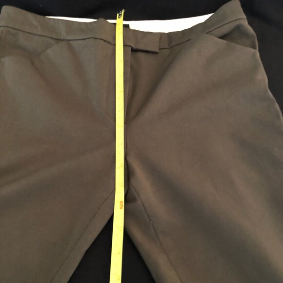 Babaton Pants: Size 10 - Picture 11 of 12